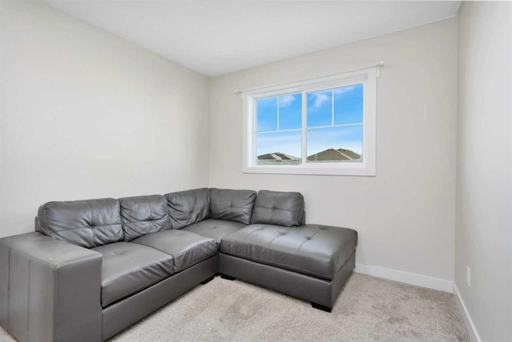 22 Latoria Court, Rural Red Deer County, AB - Indoor Photo Showing Living Room