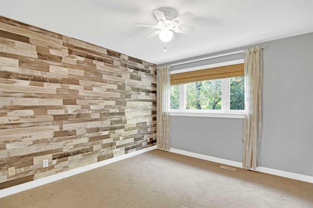 382052 Range Road 7-3, Rural Clearwater County, AB - Indoor Photo Showing Other Room