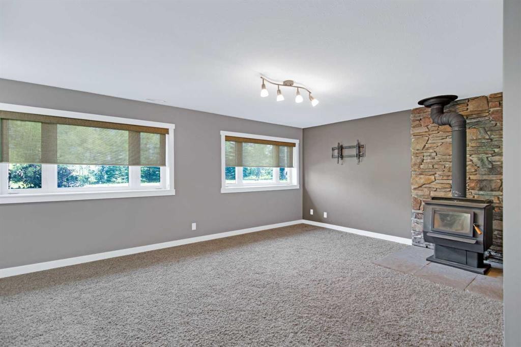 382052 Range Road 7-3, Rural Clearwater County, AB - Indoor With Fireplace