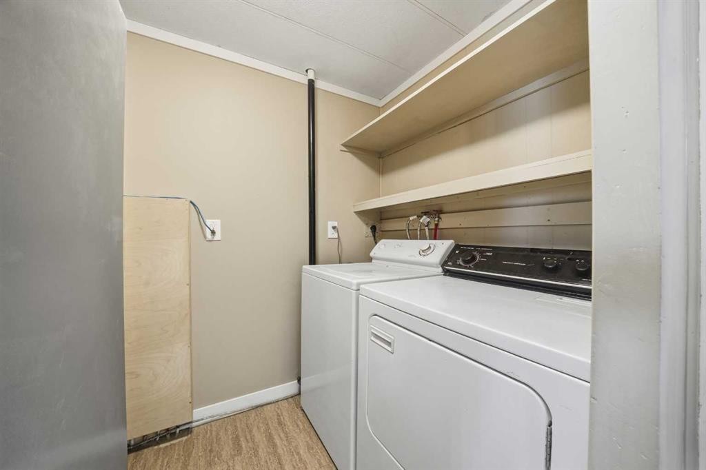 18 Parkland Acres, Lacombe, AB