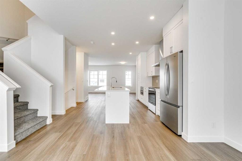 1123 Fowler Road Sw, Airdrie, AB - Indoor