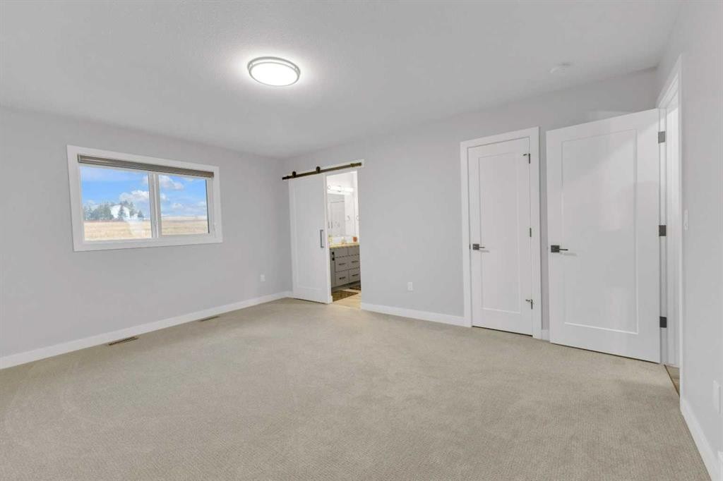 119 Crestview Boulevard, Sylvan Lake, AB - Indoor Photo Showing Other Room