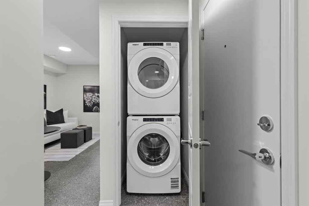 135 Huxland Road Ne, Calgary, AB - Indoor Photo Showing Laundry Room