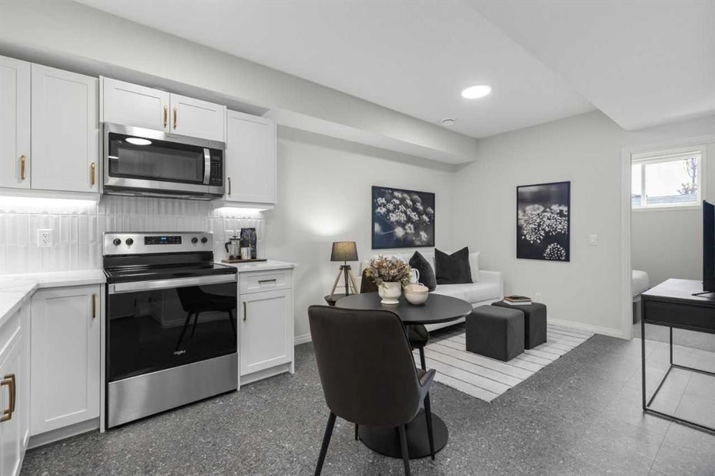 135 Huxland Road Ne, Calgary, AB - Indoor Photo Showing Kitchen