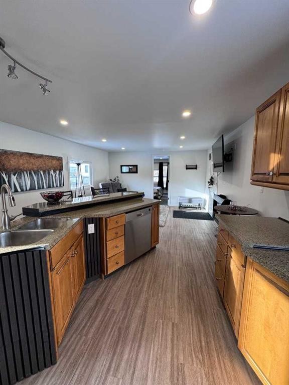 6834 59 Avenue #712, Red Deer, AB