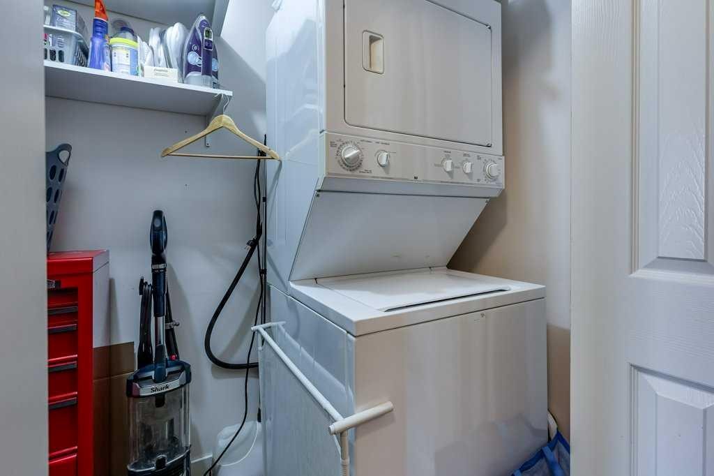 13-7 Stanton Street, Red Deer, AB - Indoor Photo Showing Laundry Room