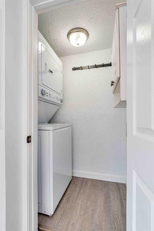 205 Trochu Avenue, Trochu, AB - Indoor Photo Showing Laundry Room