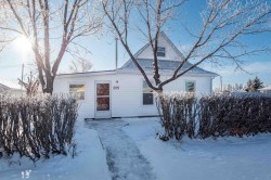 205 Trochu Avenue Trochu, AB T0M 2C0
