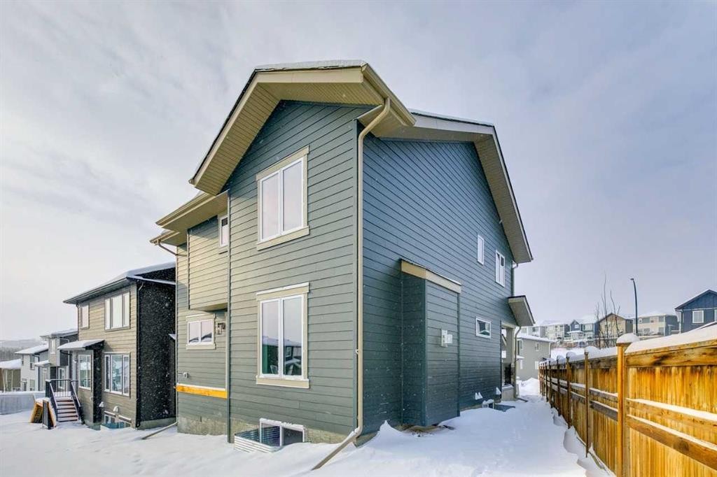 285 Creekstone Hill Sw, Calgary, AB - Outdoor With Exterior
