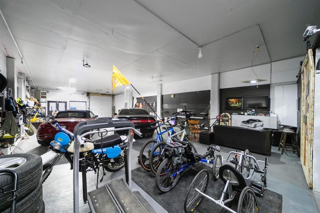 4710 52 Avenue, Camrose, AB