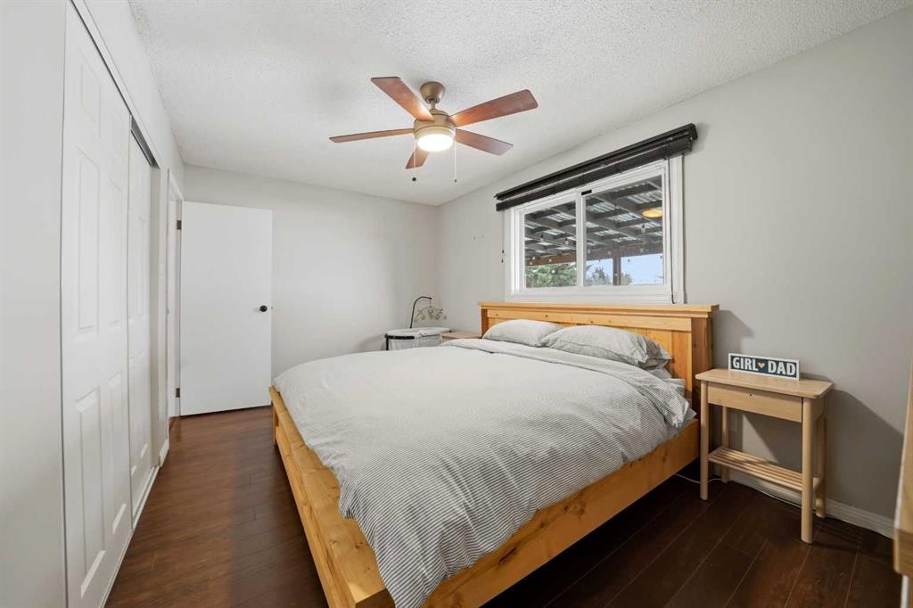 59 Baird Street, Red Deer, AB - Indoor Photo Showing Bedroom