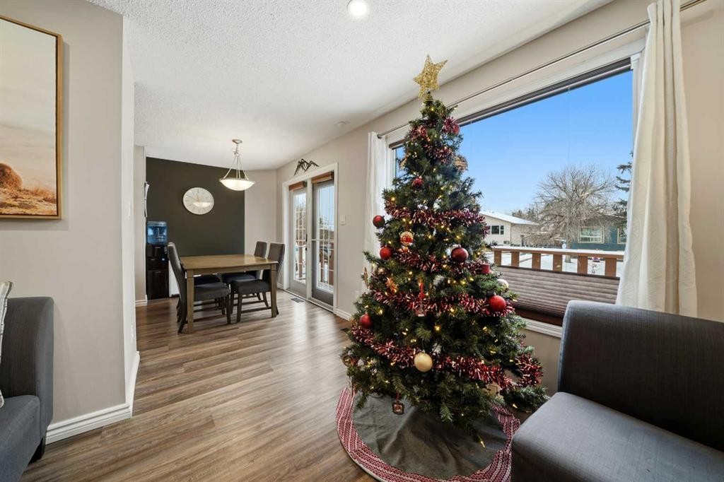 59 Baird Street, Red Deer, AB - Indoor