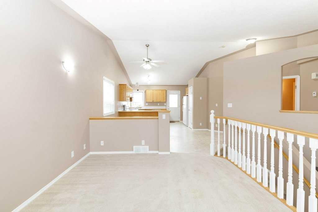 207 Lancaster Drive, Red Deer, AB - Indoor Photo Showing Other Room