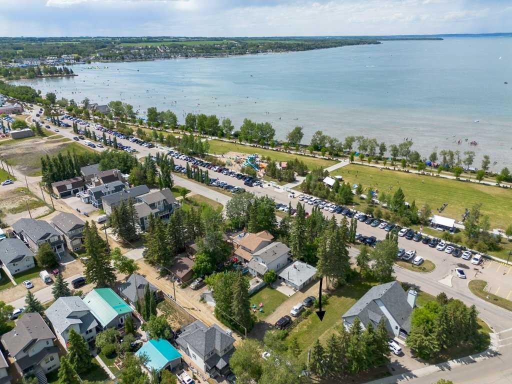 4003 Lakeshore Drive, Sylvan Lake, AB