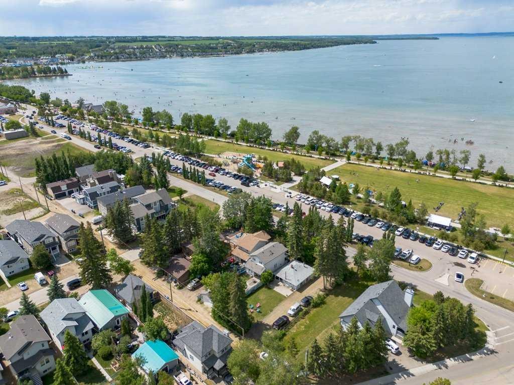 4003 Lakeshore Drive, Sylvan Lake, AB