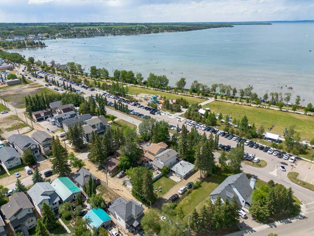 4003 Lakeshore Drive, Sylvan Lake, AB