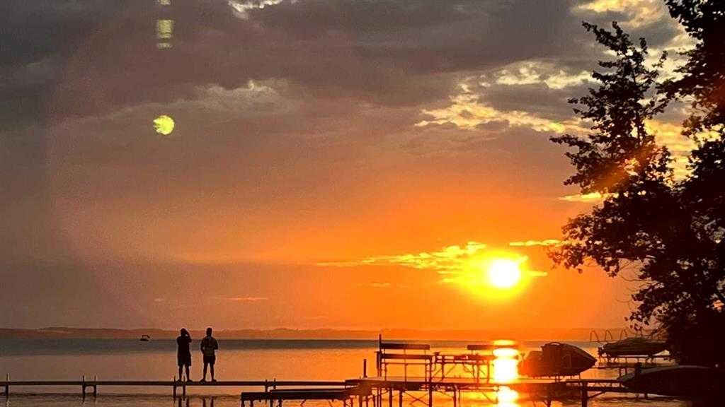 117 Crestview Boulevard, Sylvan Lake, AB - Outdoor With Body Of Water With View