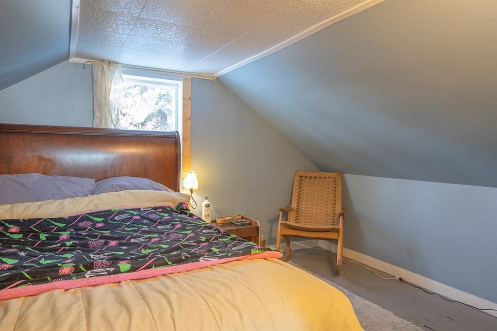 5010 53Rd Avenue, Bashaw, AB - Indoor Photo Showing Bedroom