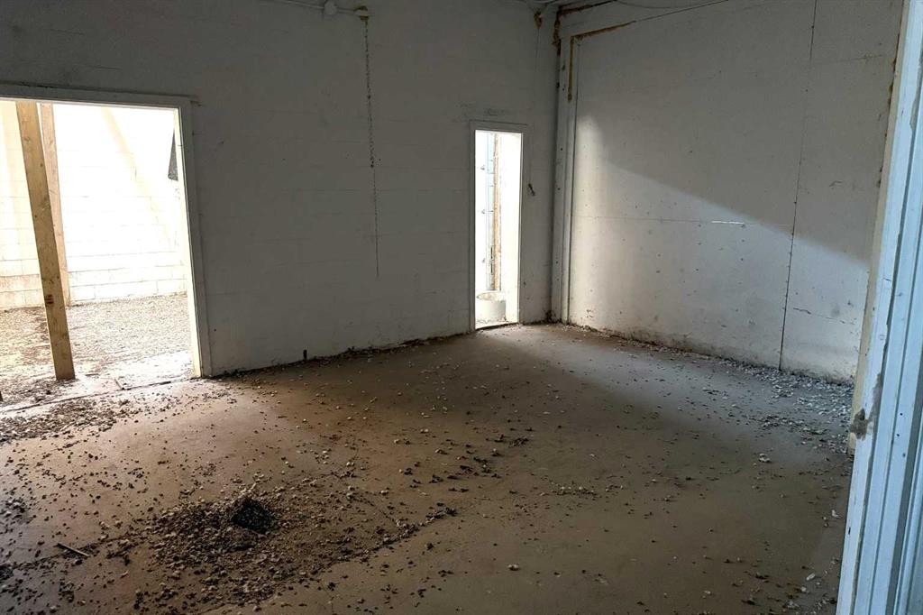 5120 49Th Avenue, Innisfail, AB