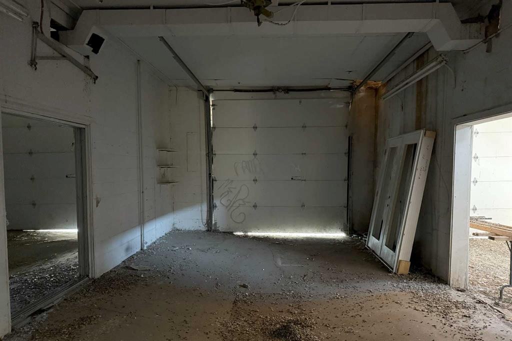 5120 49Th Avenue, Innisfail, AB