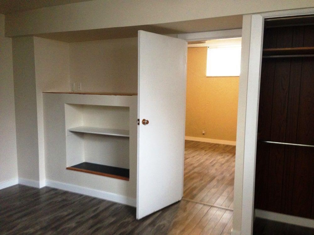 5707 57 Avenue, Red Deer, AB - Indoor Photo Showing Other Room