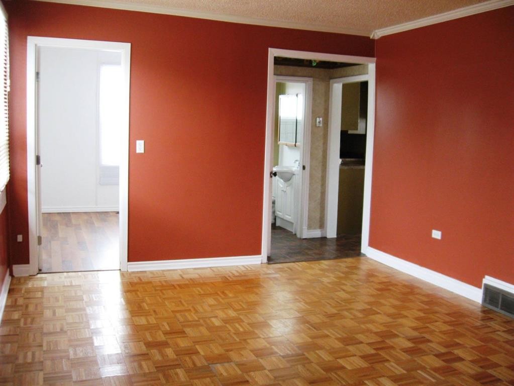 5707 57 Avenue, Red Deer, AB - Indoor Photo Showing Other Room