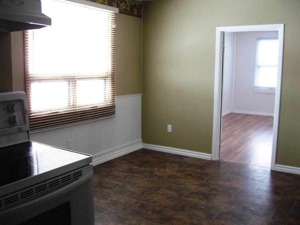 5707 57 Avenue, Red Deer, AB - Indoor Photo Showing Other Room