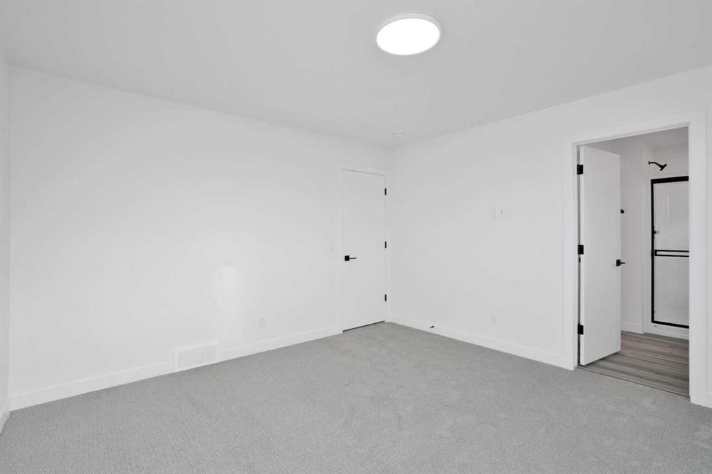 18 Palmer Circle, Blackfalds, AB - Indoor Photo Showing Other Room