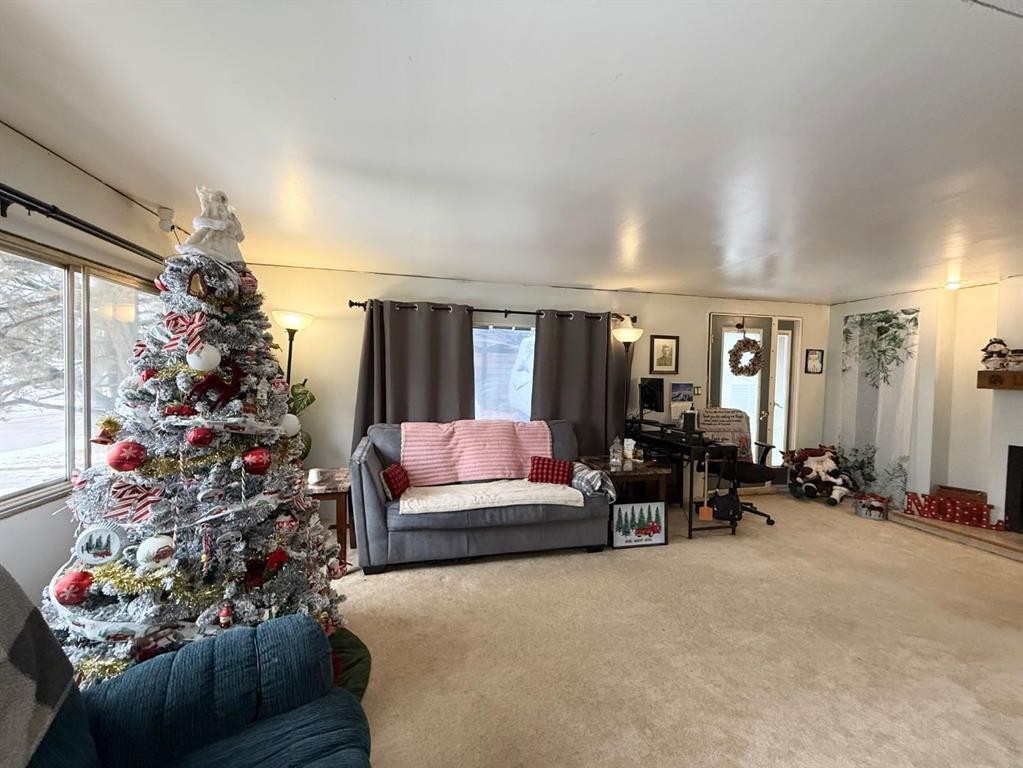 5922 Spruce Park Crescent, Stettler, AB - Indoor With Fireplace