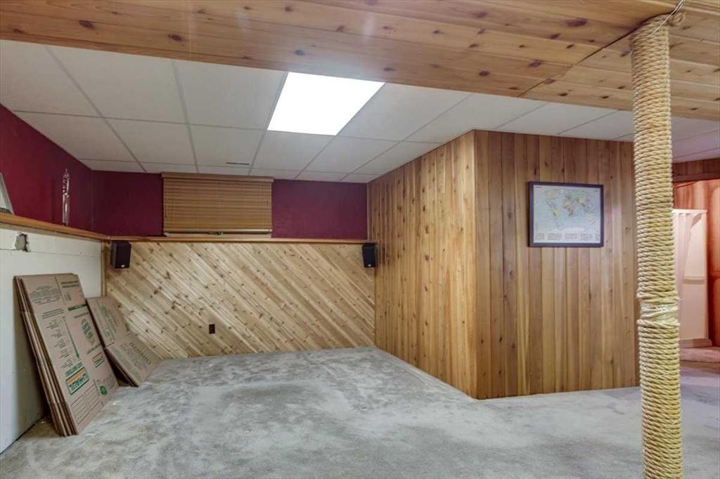 8 Nielsen Close, Red Deer, AB - Indoor