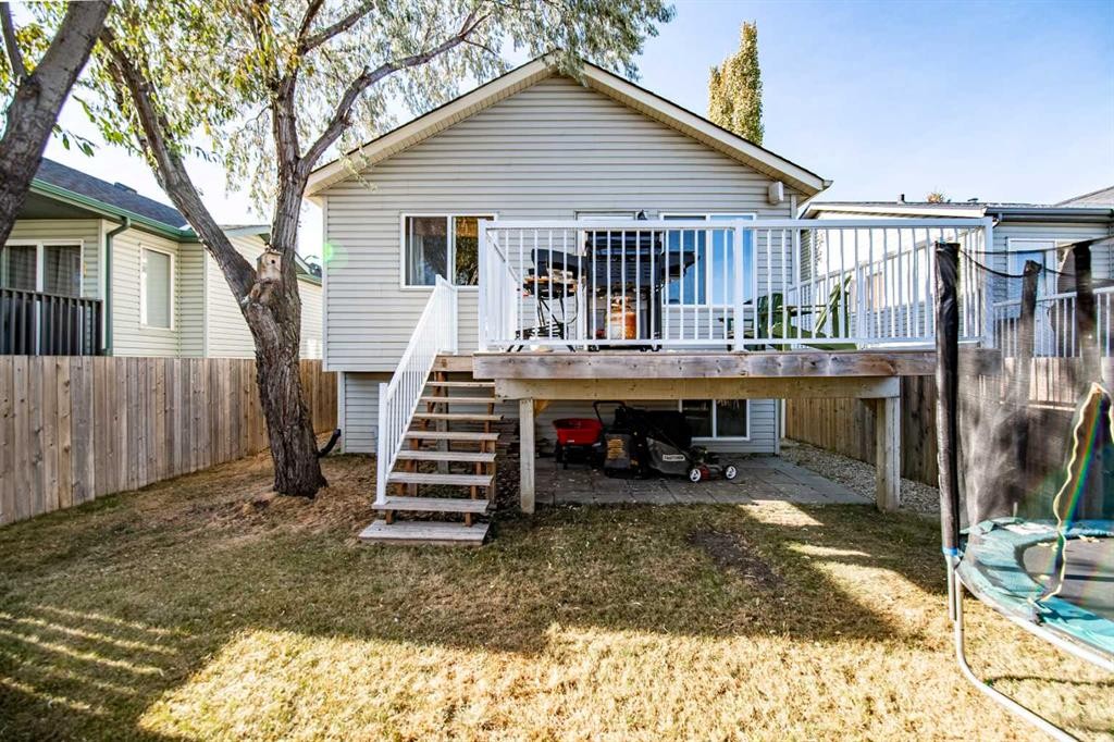 27 Jacobs Close, Red Deer, AB - Outdoor With Deck Patio Veranda With Exterior