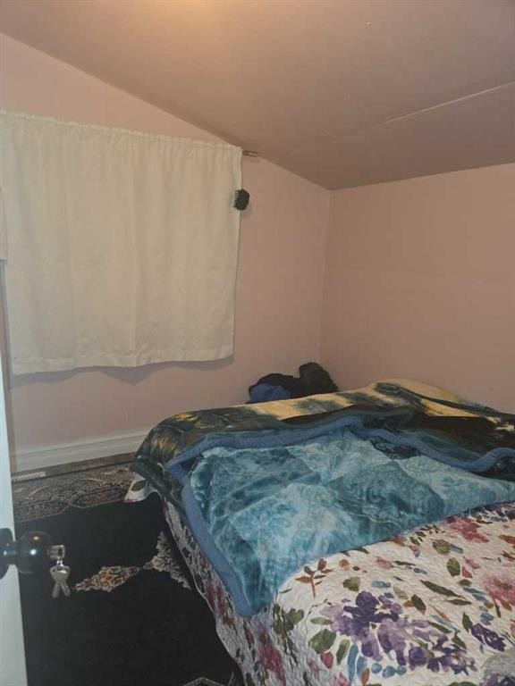 4513 44 Street, Castor, AB - Indoor Photo Showing Bedroom