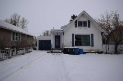 2121 21 Avenue Didsbury, AB T0M 0W0