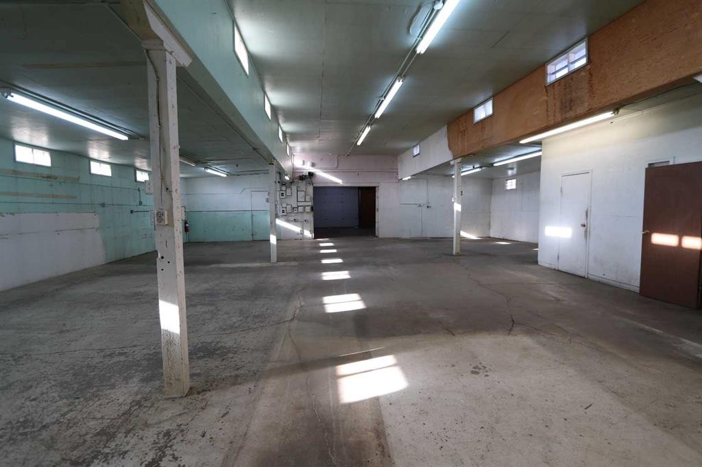 5306 50 Street, Ponoka, AB