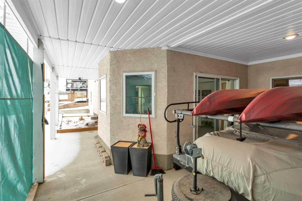 5233 45 Avenue, Rimbey, AB -