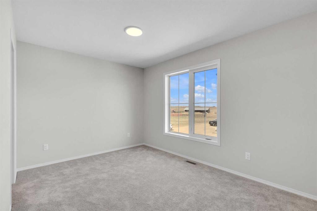 10 Anna Close, Blackfalds, AB - Indoor Photo Showing Other Room