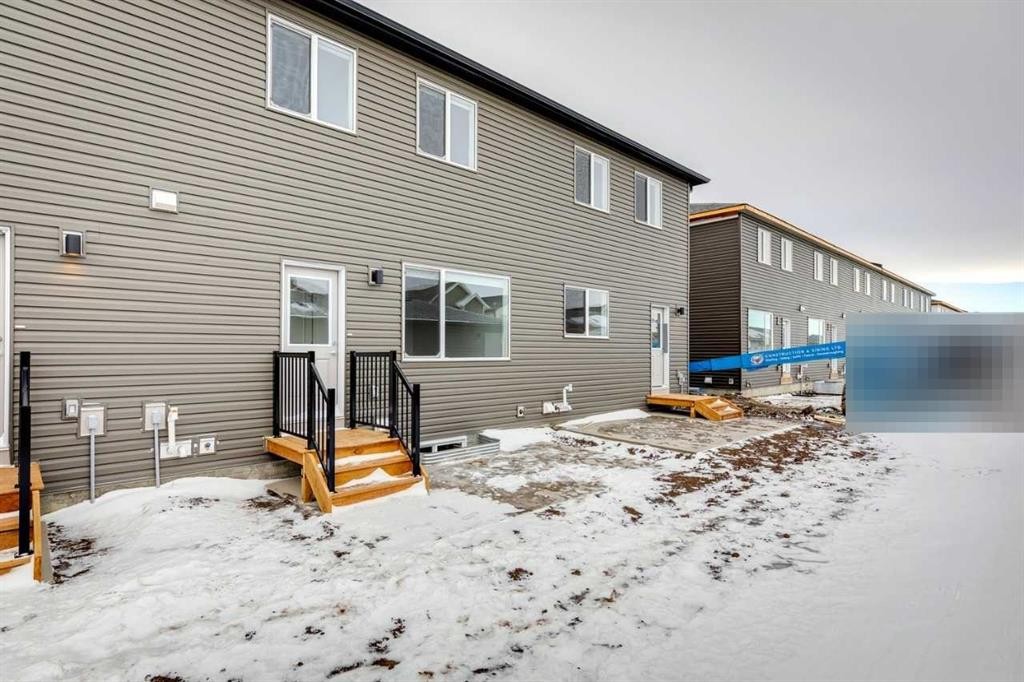 3586 Chestermere Boulevard, Chestermere, AB - Outdoor With Exterior