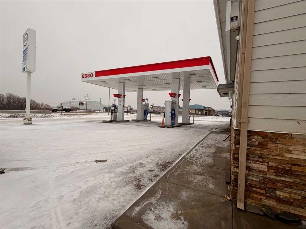 4745 49 Street, Hardisty, AB