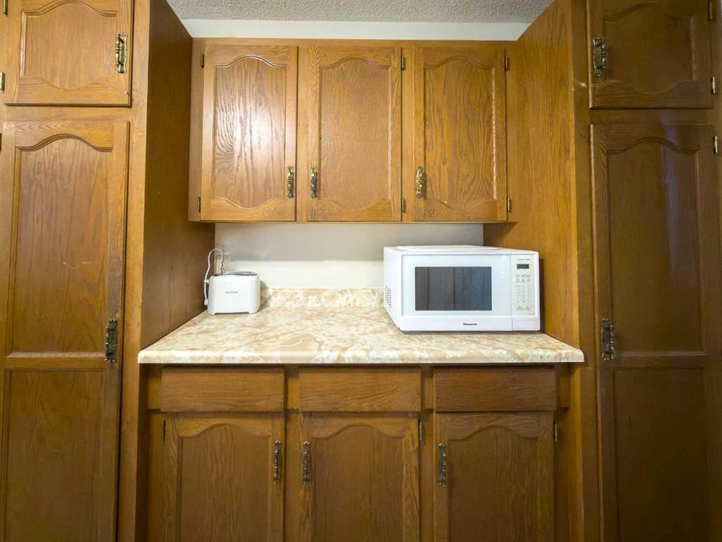 412054 Range Road 6-2, Rural Clearwater County, AB - Indoor Photo Showing Kitchen