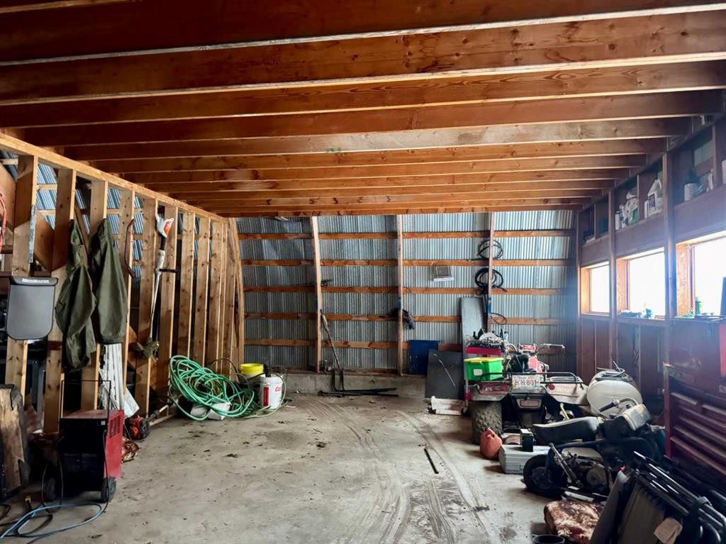 412054 Range Road 6-2, Rural Clearwater County, AB - Indoor