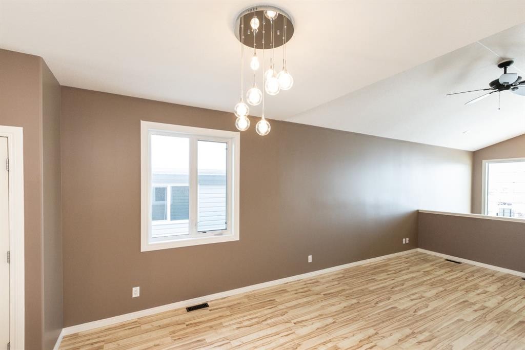 6321 58 Avenue, Innisfail, AB - Indoor Photo Showing Other Room