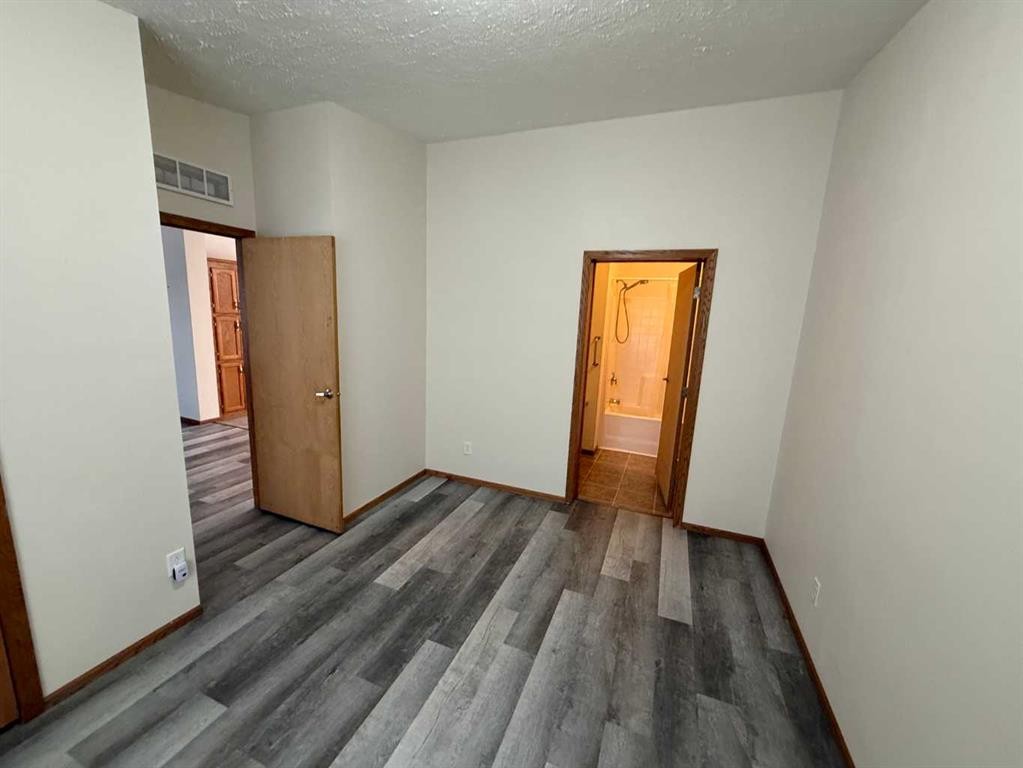 23 Cherry Lane Se, Three Hills, AB - Indoor Photo Showing Other Room