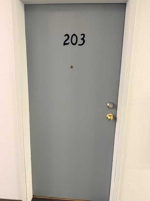 203A-4714 55 Street, Red Deer, AB -