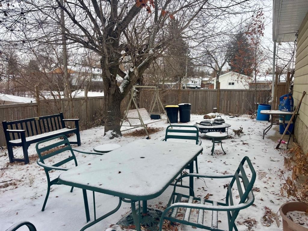 5106 54 Avenue, Camrose, AB - Outdoor With Deck Patio Veranda