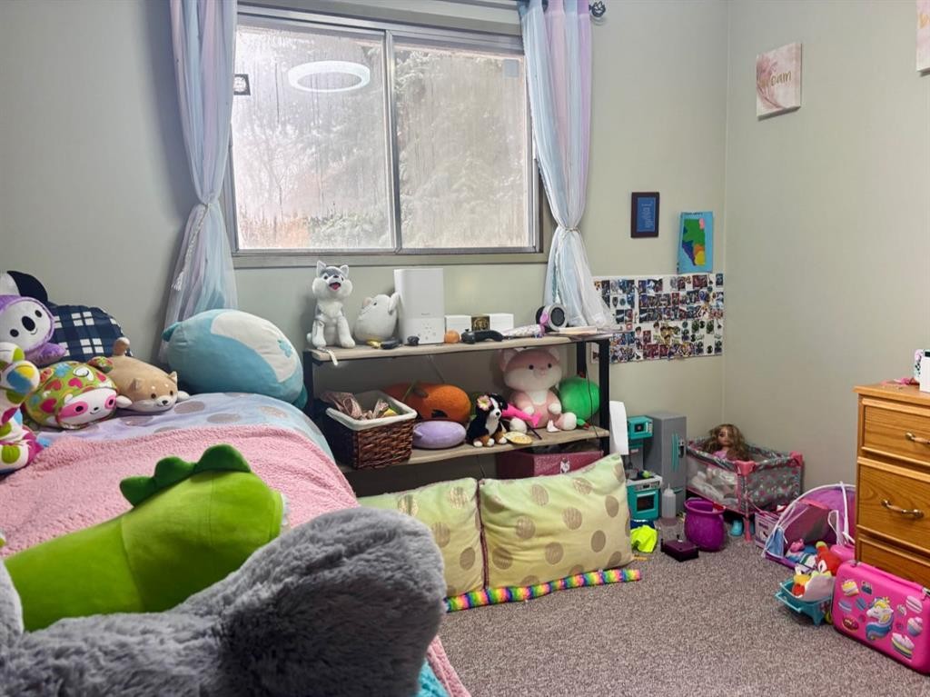 5106 54 Avenue, Camrose, AB - Indoor Photo Showing Bedroom