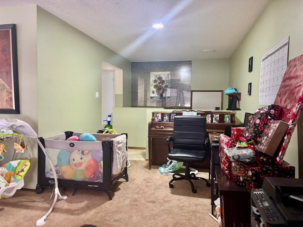 5106 54 Avenue, Camrose, AB - Indoor