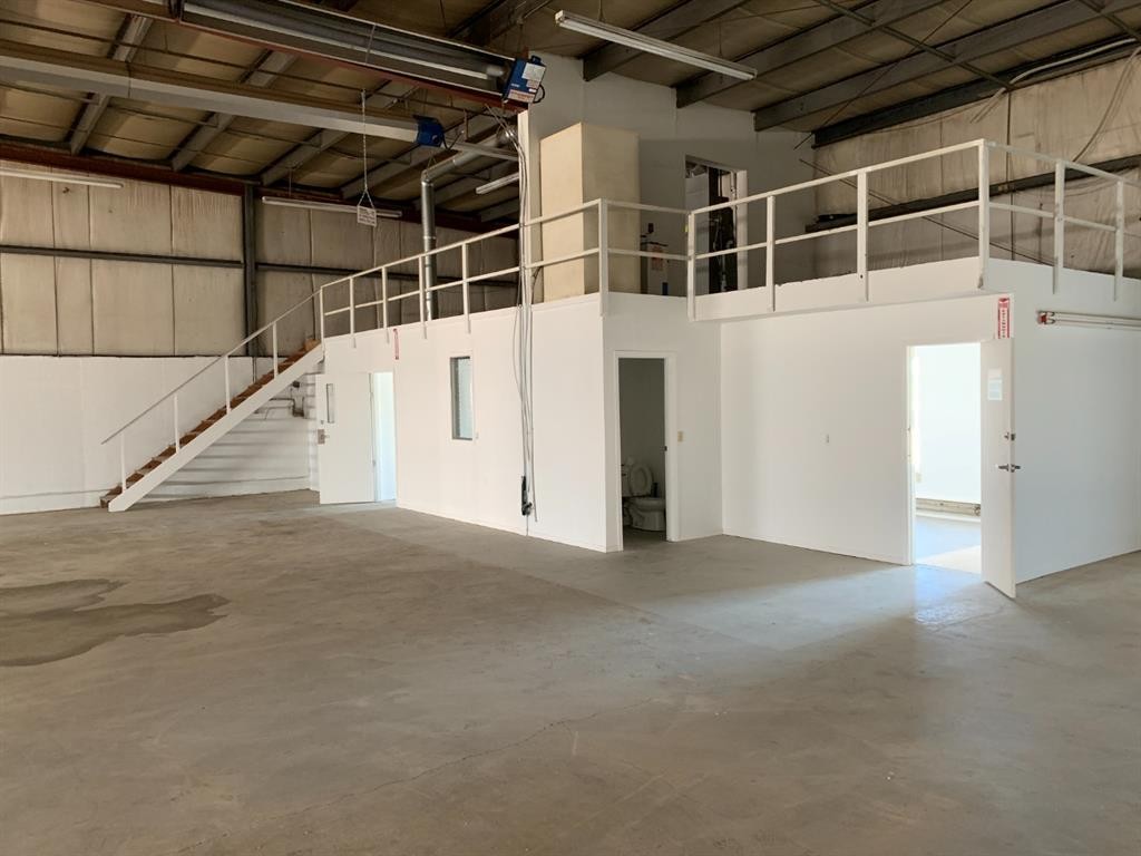 Bay #1 & 2-4000 Landry Avenue, Rural Red Deer County, AB