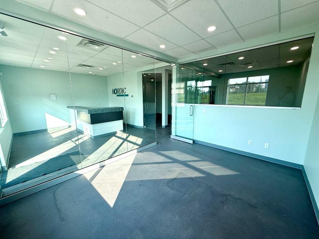 375-7700 76 Street Close, Red Deer, AB