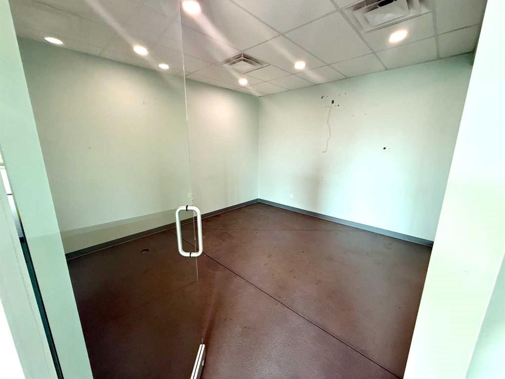 375-7700 76 Street Close, Red Deer, AB