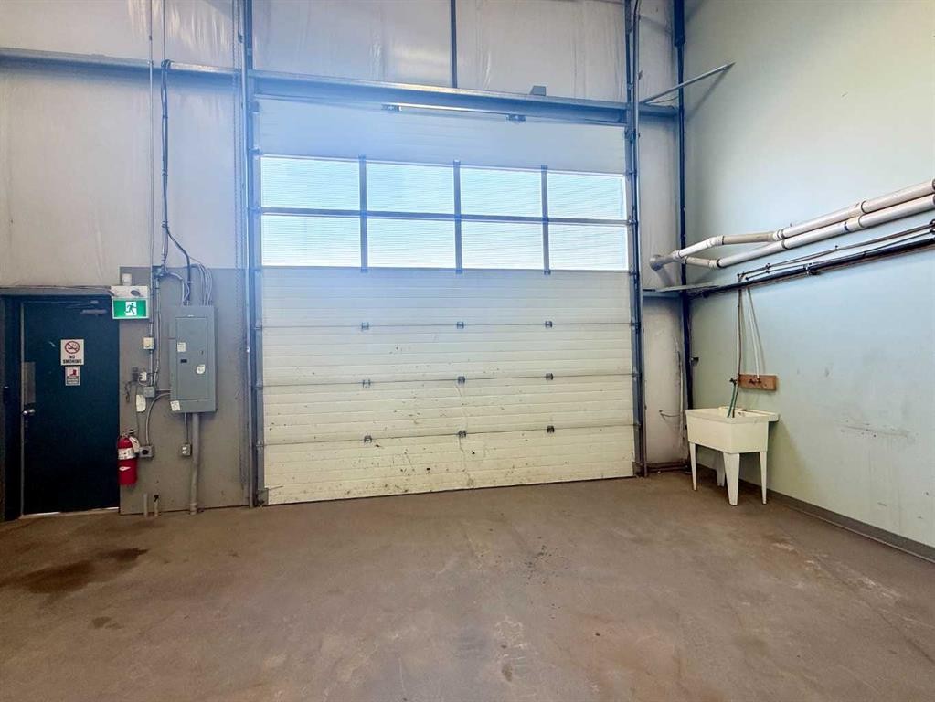 375-7700 76 Street Close, Red Deer, AB